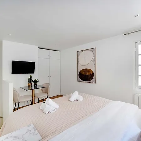 Modern - 2p - Canal Saint Martin Appartement *